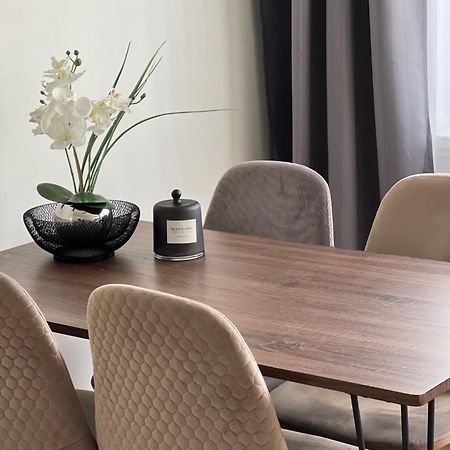 Modernes, Mediales Apartment, Naehe Der Neuen Leipziger Messe, Bis Vier Personen Luaran gambar