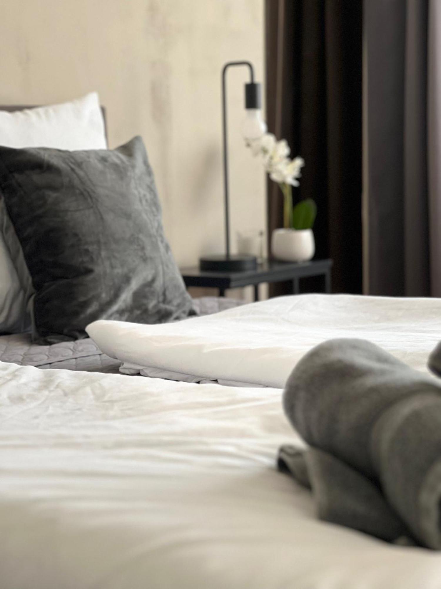 Modernes, Mediales Apartment, Naehe Der Neuen Leipziger Messe, Bis Vier Personen Luaran gambar